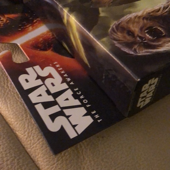 Star Wars The Force Awakens - Chewbacca - New and Sealed! - Picture 4 of 6